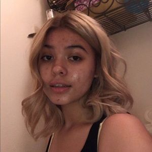Meet your Posher, Esmeralda